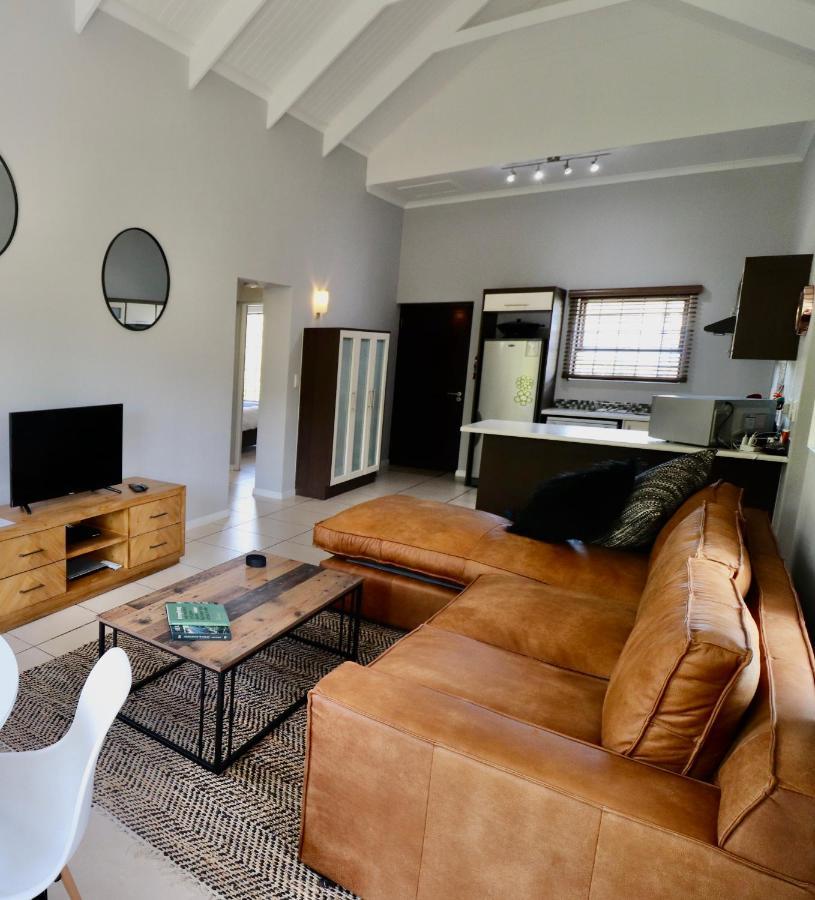 Carole'S Cottage Hermanus Exterior photo