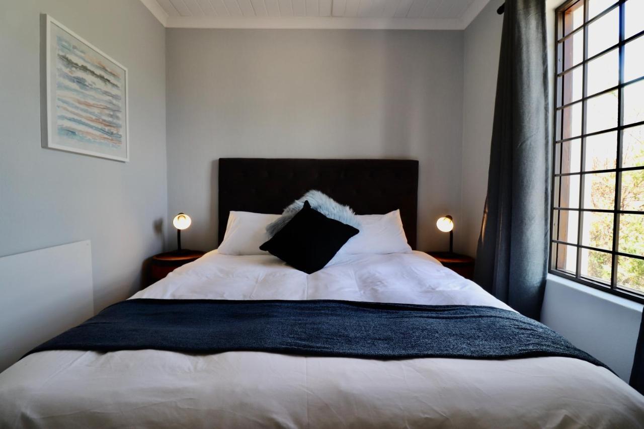 Carole'S Cottage Hermanus Exterior photo