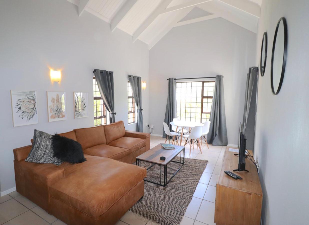 Carole'S Cottage Hermanus Exterior photo